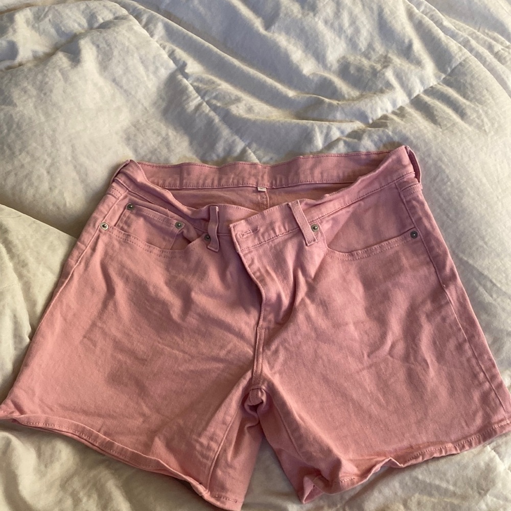 Levi’s pink shorts
